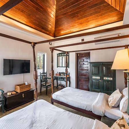 Villa Naina, Marari Beach Alappuzha Exterior foto